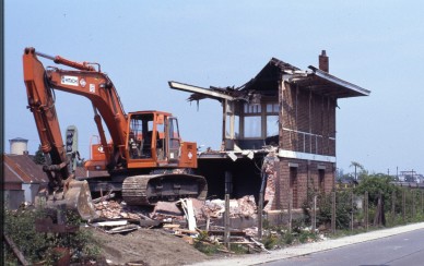 Mol - Z35551 - cabine - 1991-07-02 Mol - Louis AERTS.jpg